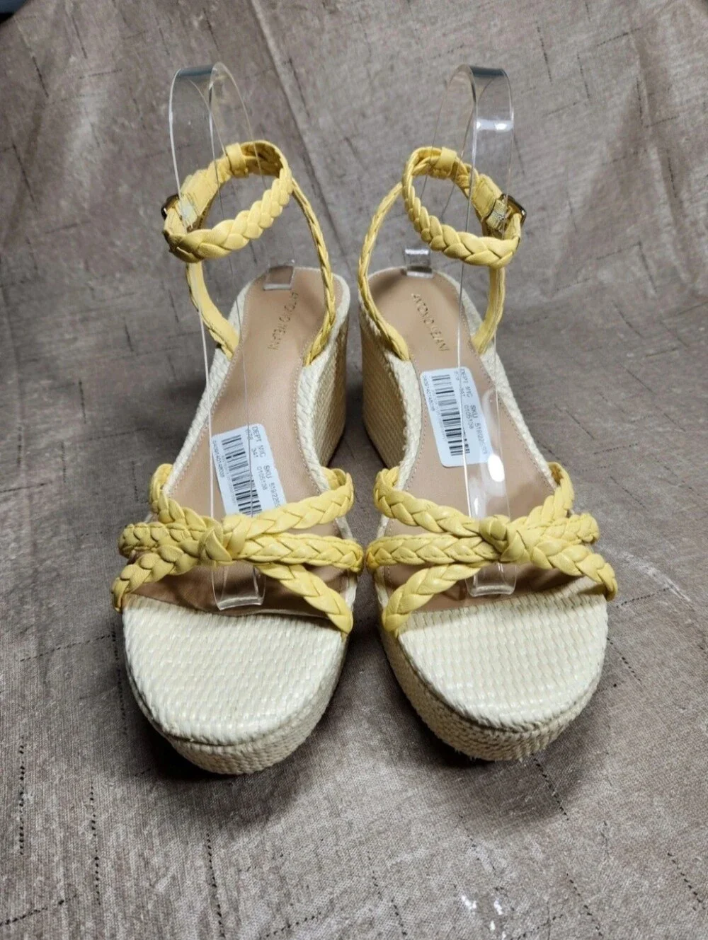 Antonio Melani Women's Size 9.5 M Platform  Wedge Yellow Leather Ankle Strap 145